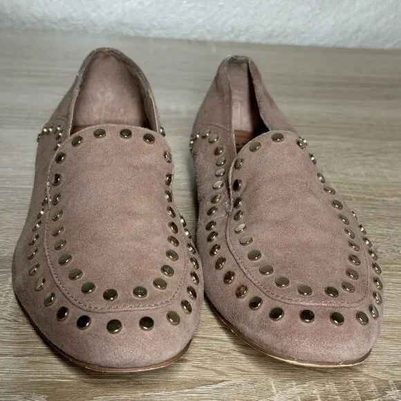 Bleecker & Bond Arianna Women 7.5M Beige Suede Studded Flats Loafers Shoes - Picture 2 of 11